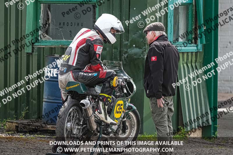 enduro digital images;event digital images;eventdigitalimages;mallory park;mallory park photographs;mallory park trackday;mallory park trackday photographs;no limits trackdays;peter wileman photography;racing digital images;trackday digital images;trackday photos
